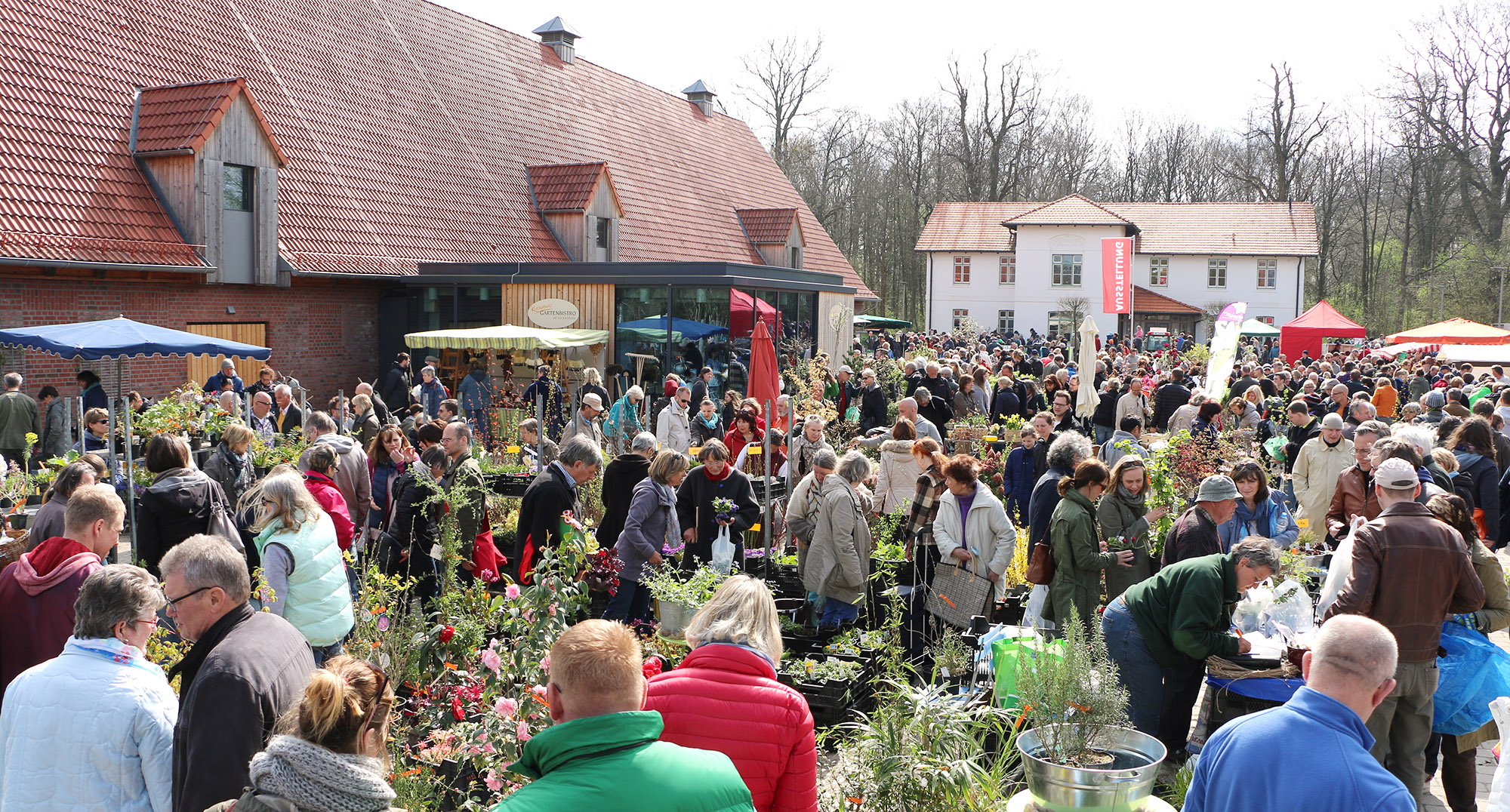 Der Hamburger Pflanzenmarkt auf Gut Karlshöhe